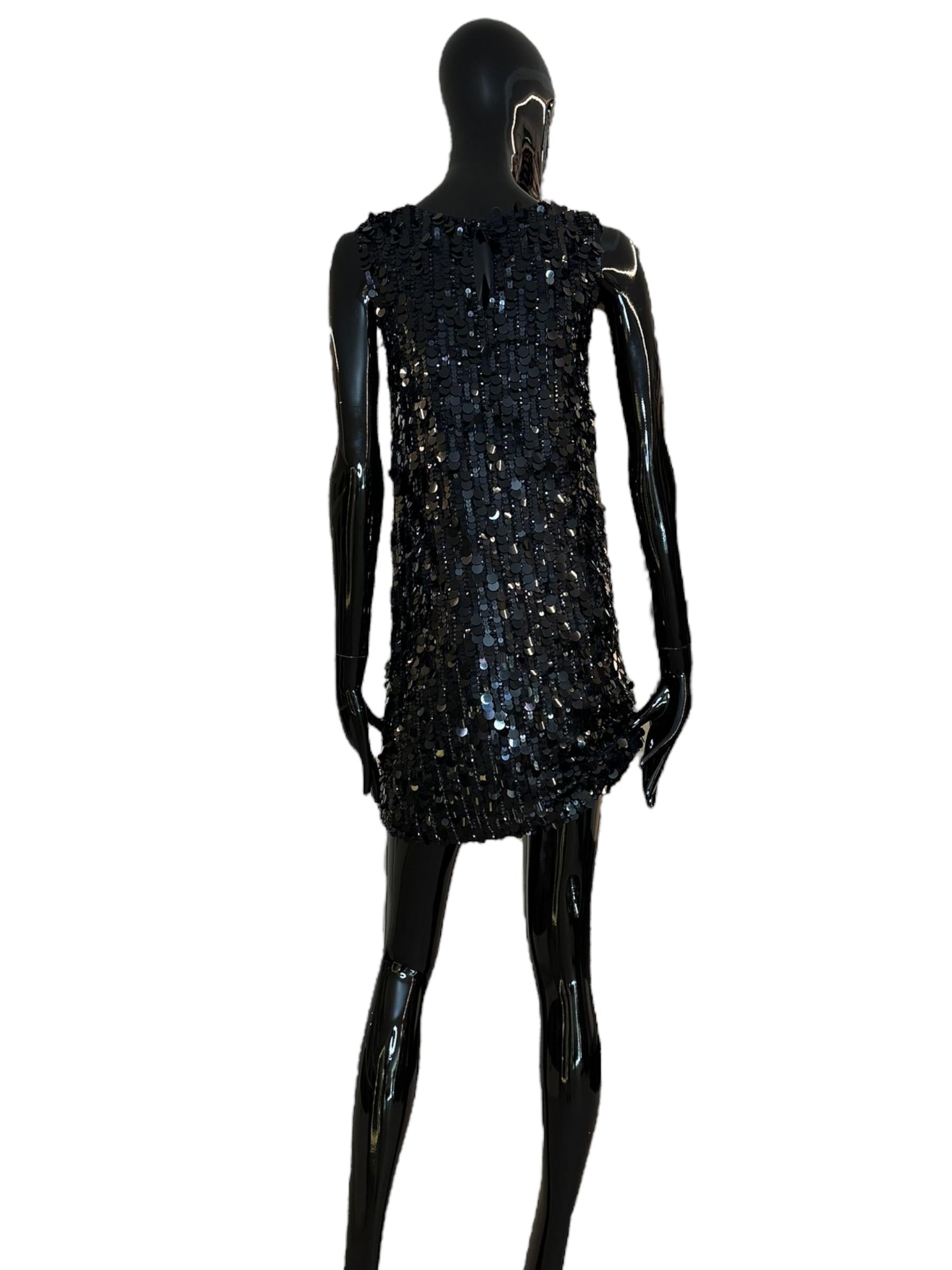 Abito smanicato con paillettes D721864013 PAROSH