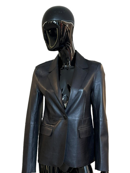 Maciock24 D431605013 PAROSH